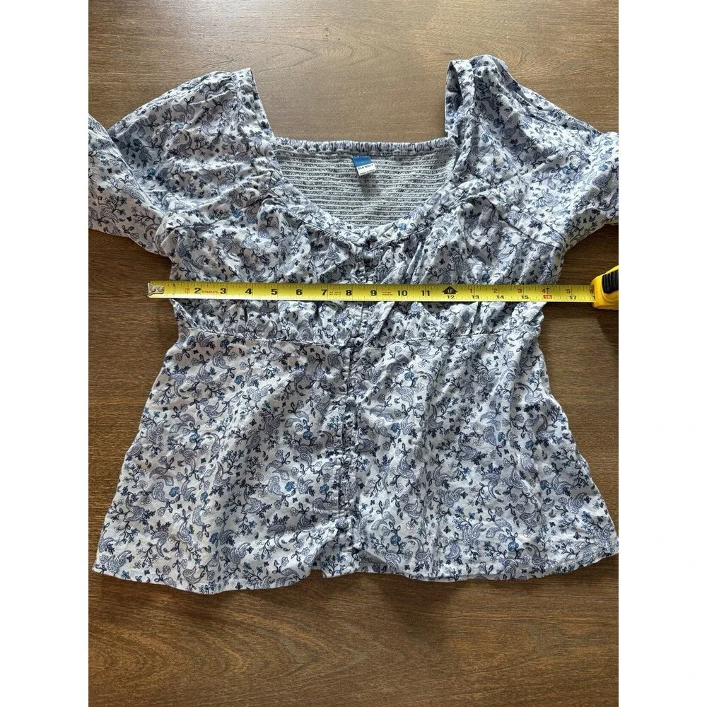 Old Navy Women's M Blue Paisley Smocked Puff Sleeve Babydoll Button Blouse